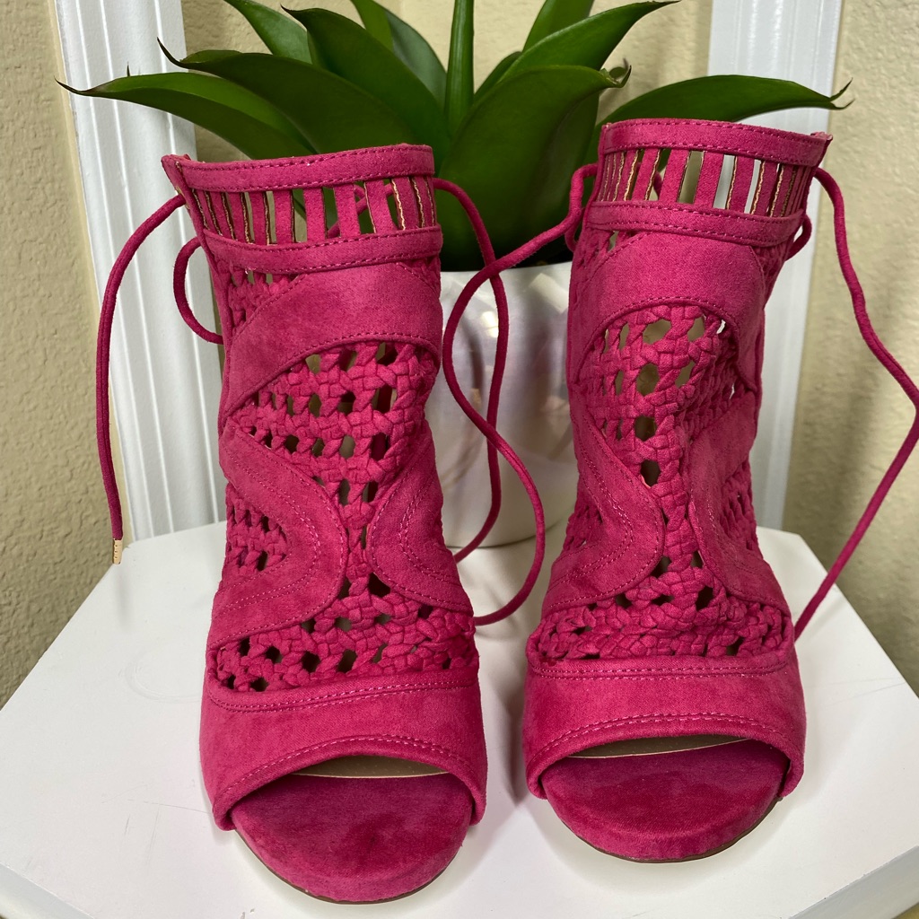 Fuchsia Booties